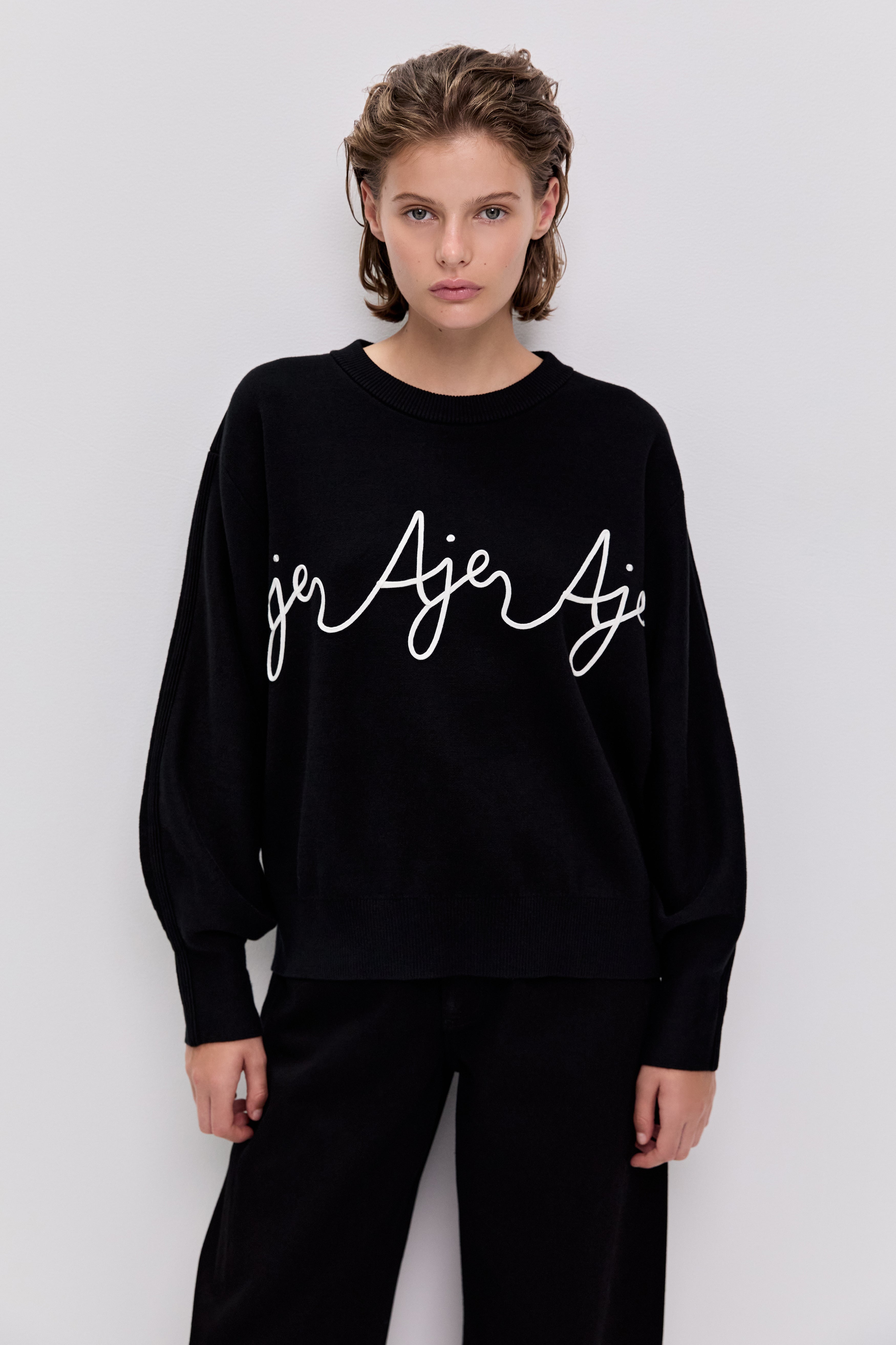 26SU1629_BLK_3_1771468683