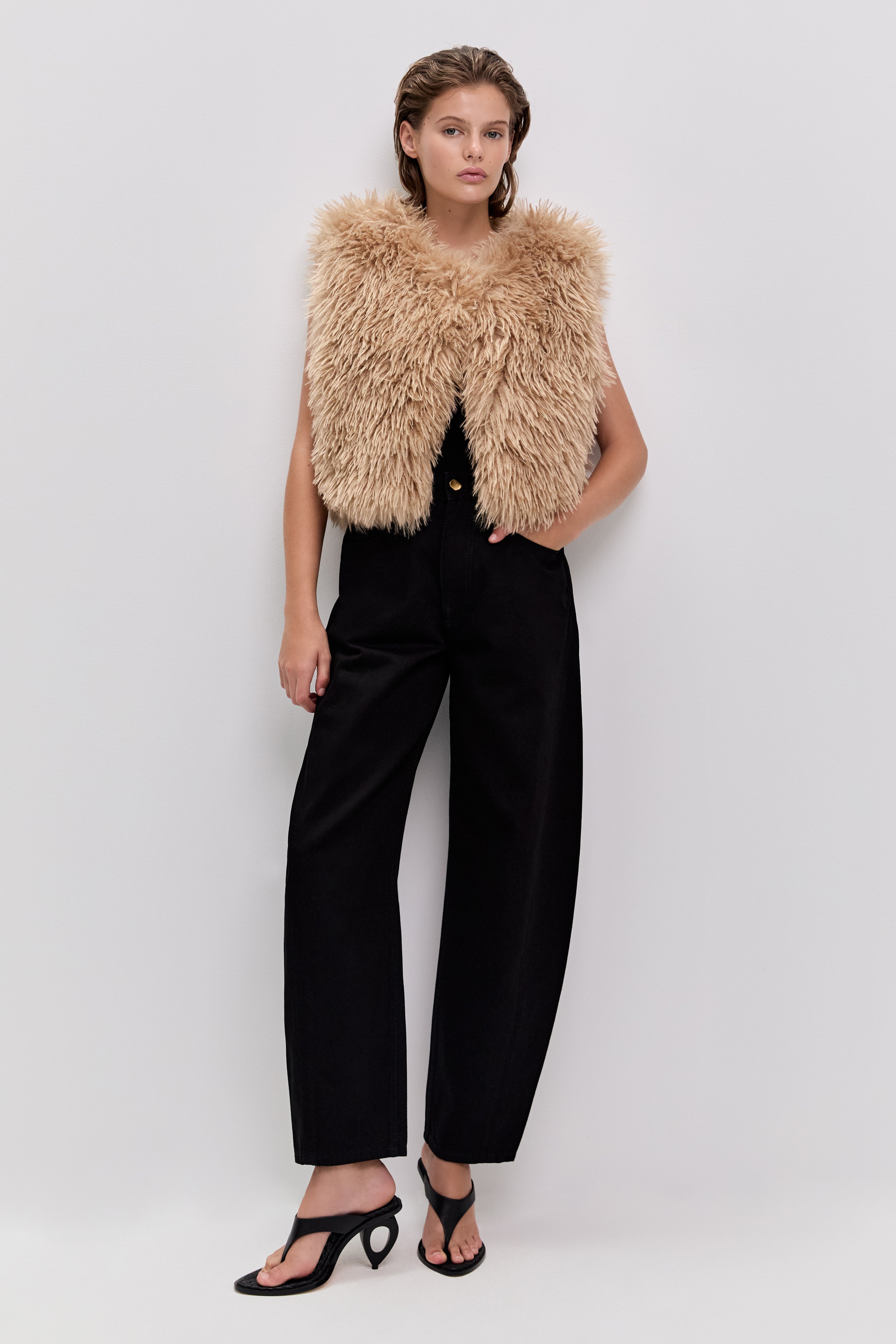 26SU2095_DARK-SAND_1_1771469129