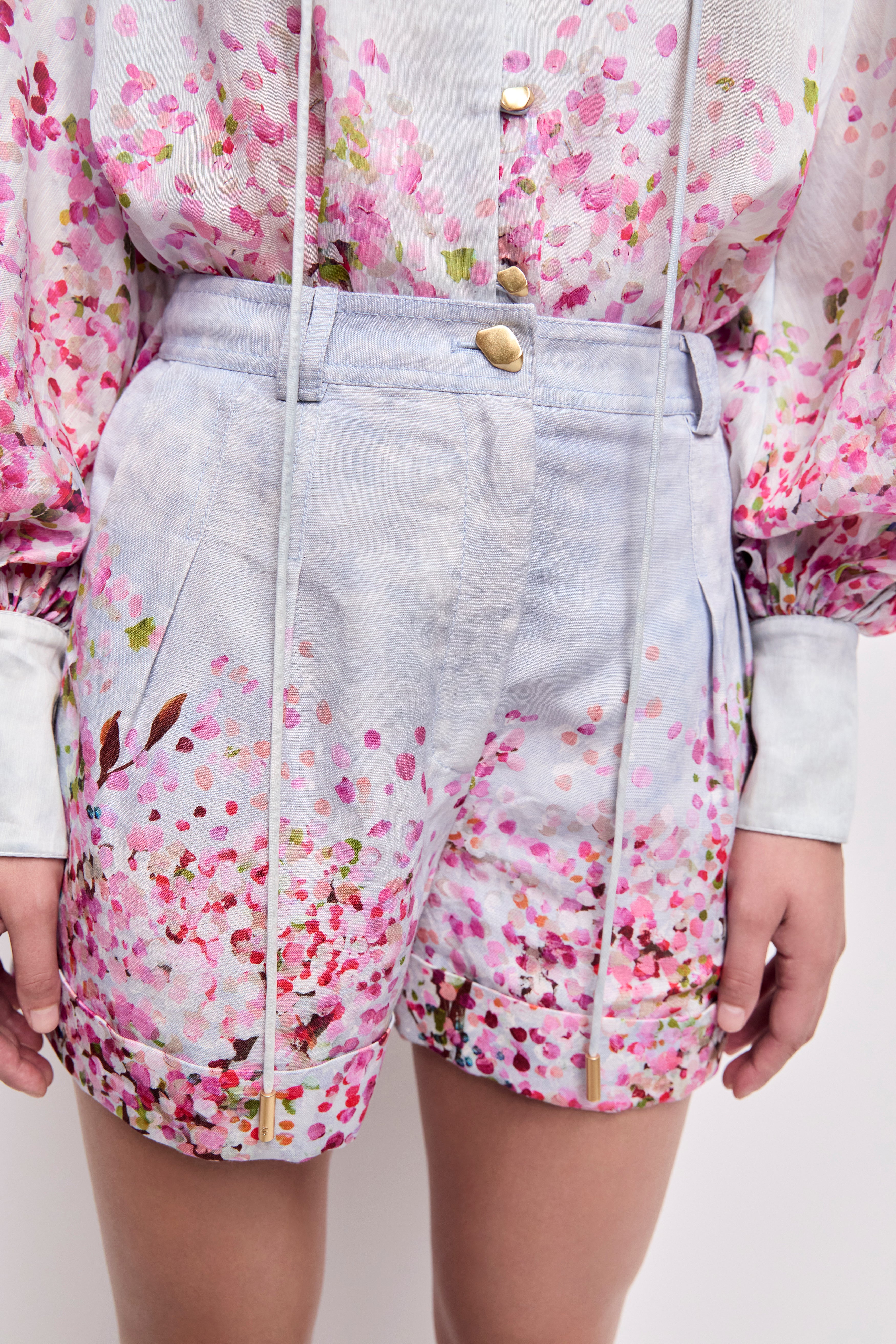 26SU3052_CH-BLM_4_1772155978