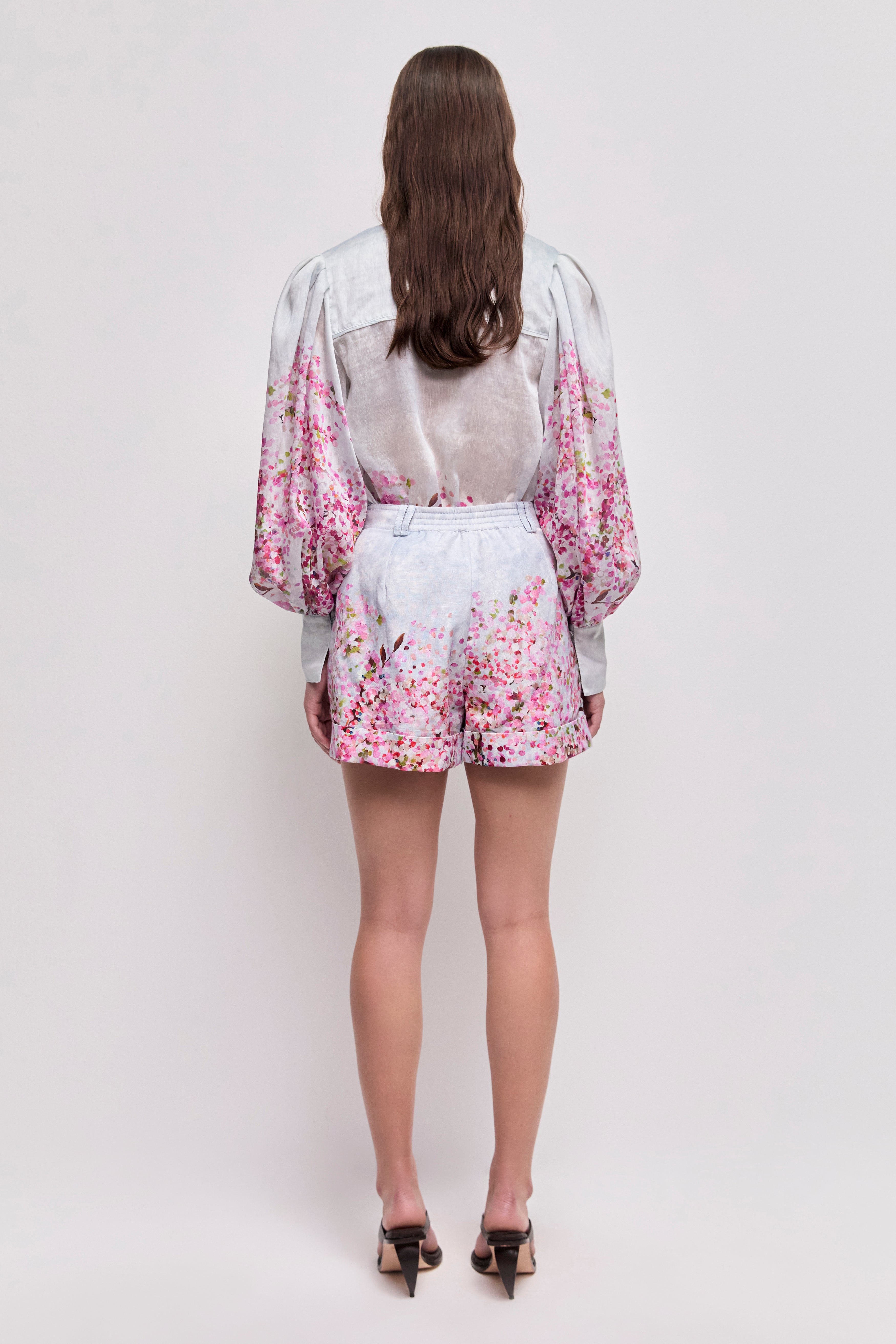 26SU3052_CH-BLM_6_1772155965