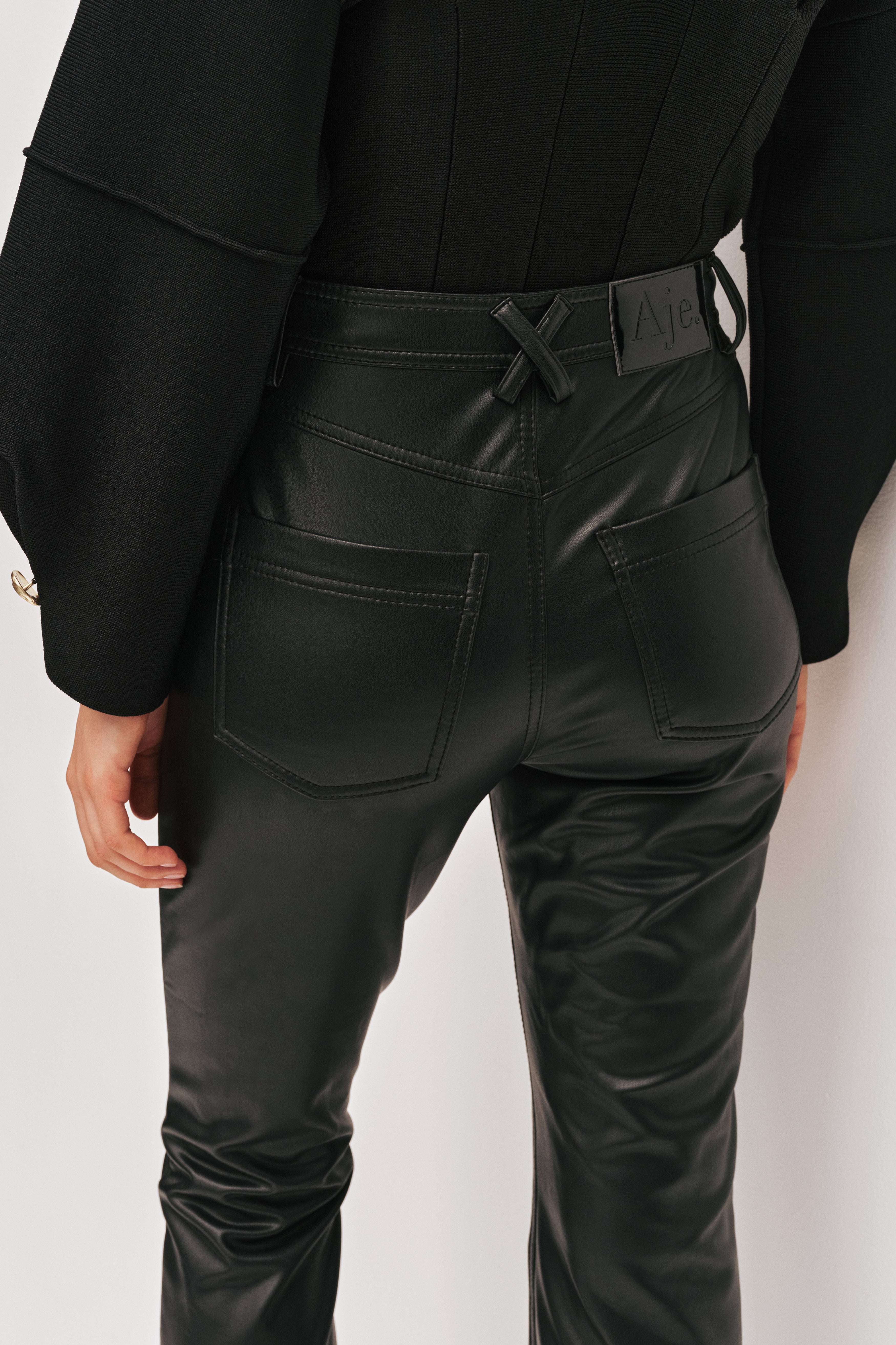 26SU3143_BLK_5_1776392169