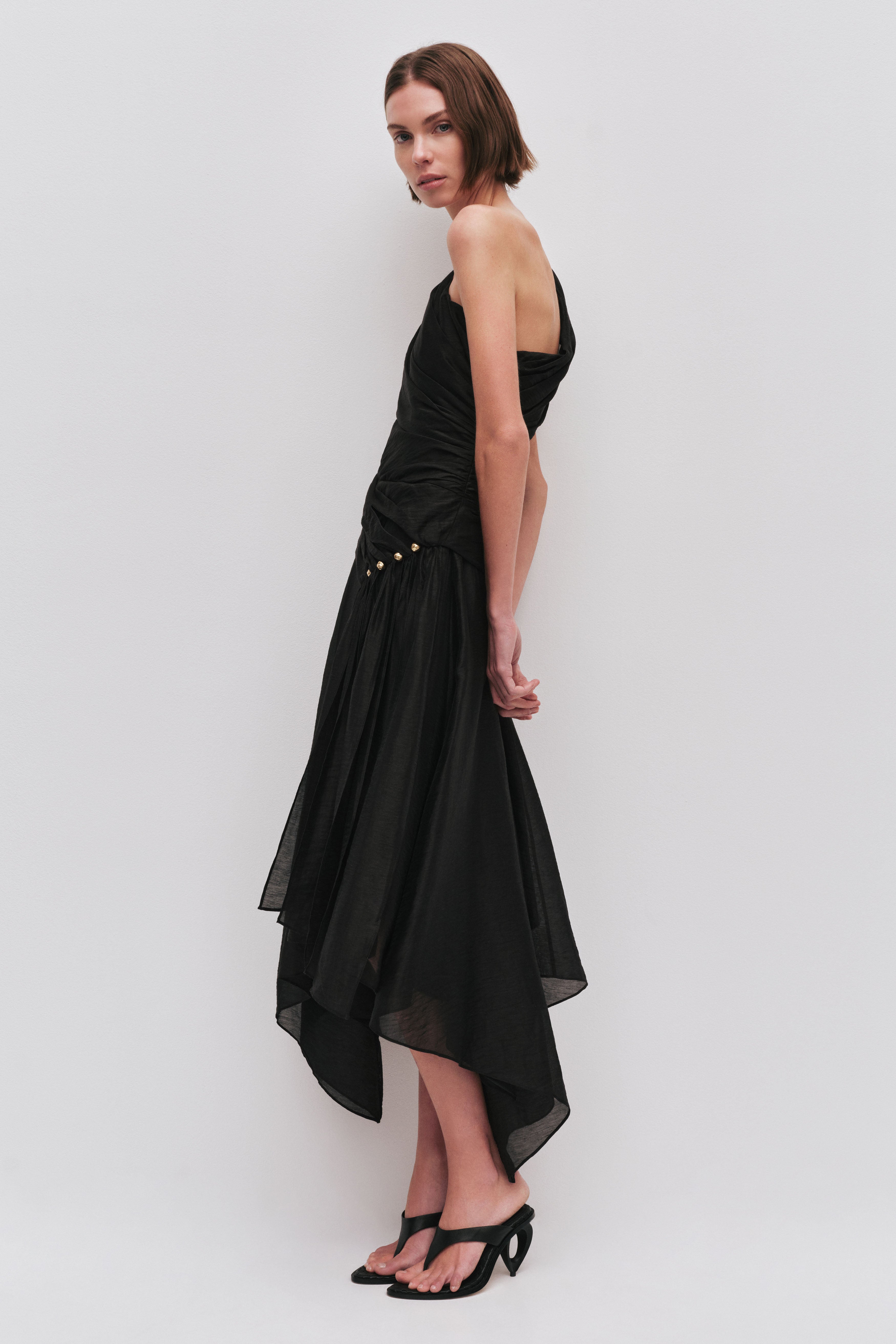 26SU5744_BLK_6_1770678975