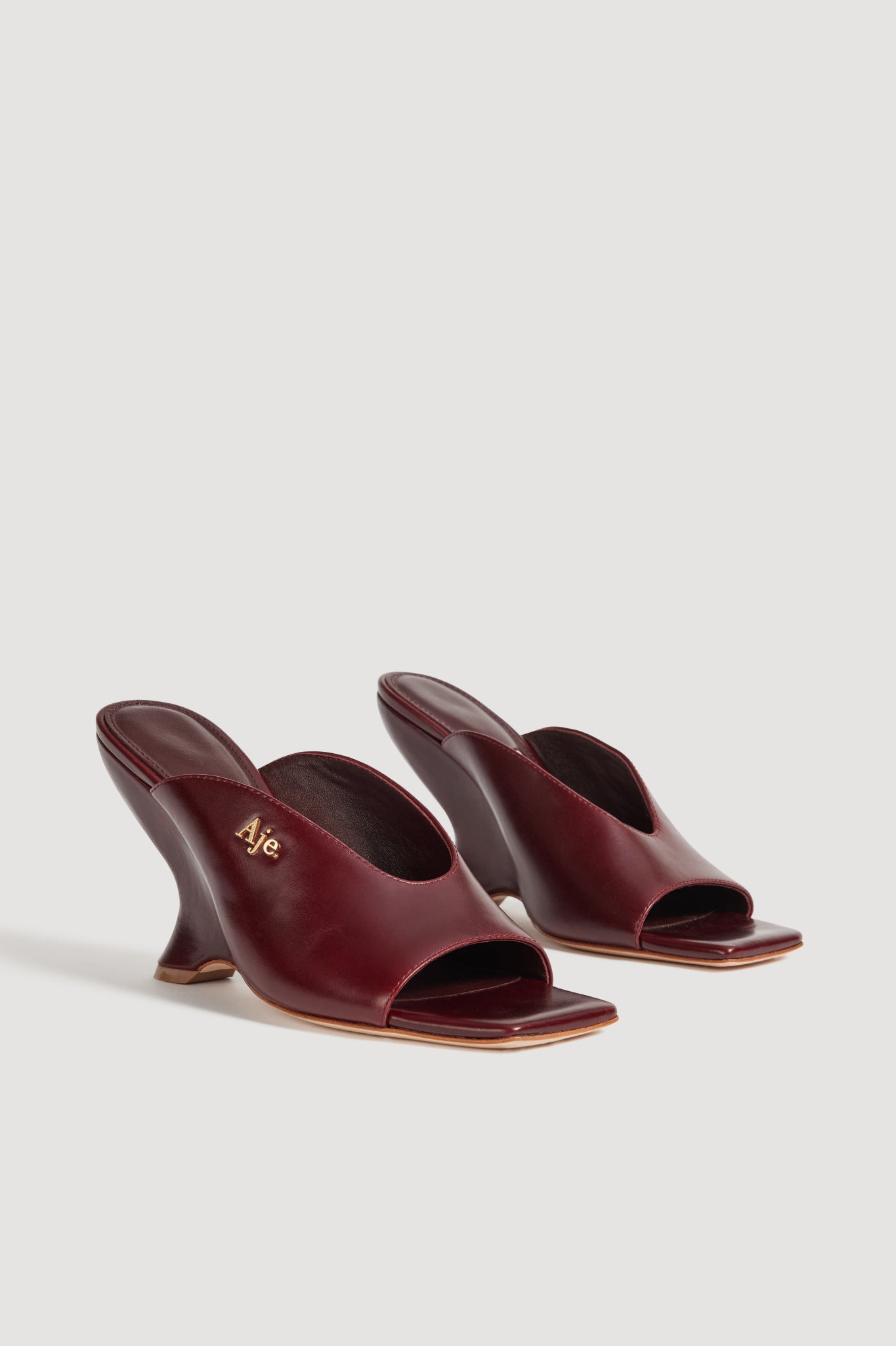 26SU7954_MERLOT_2_1771209807