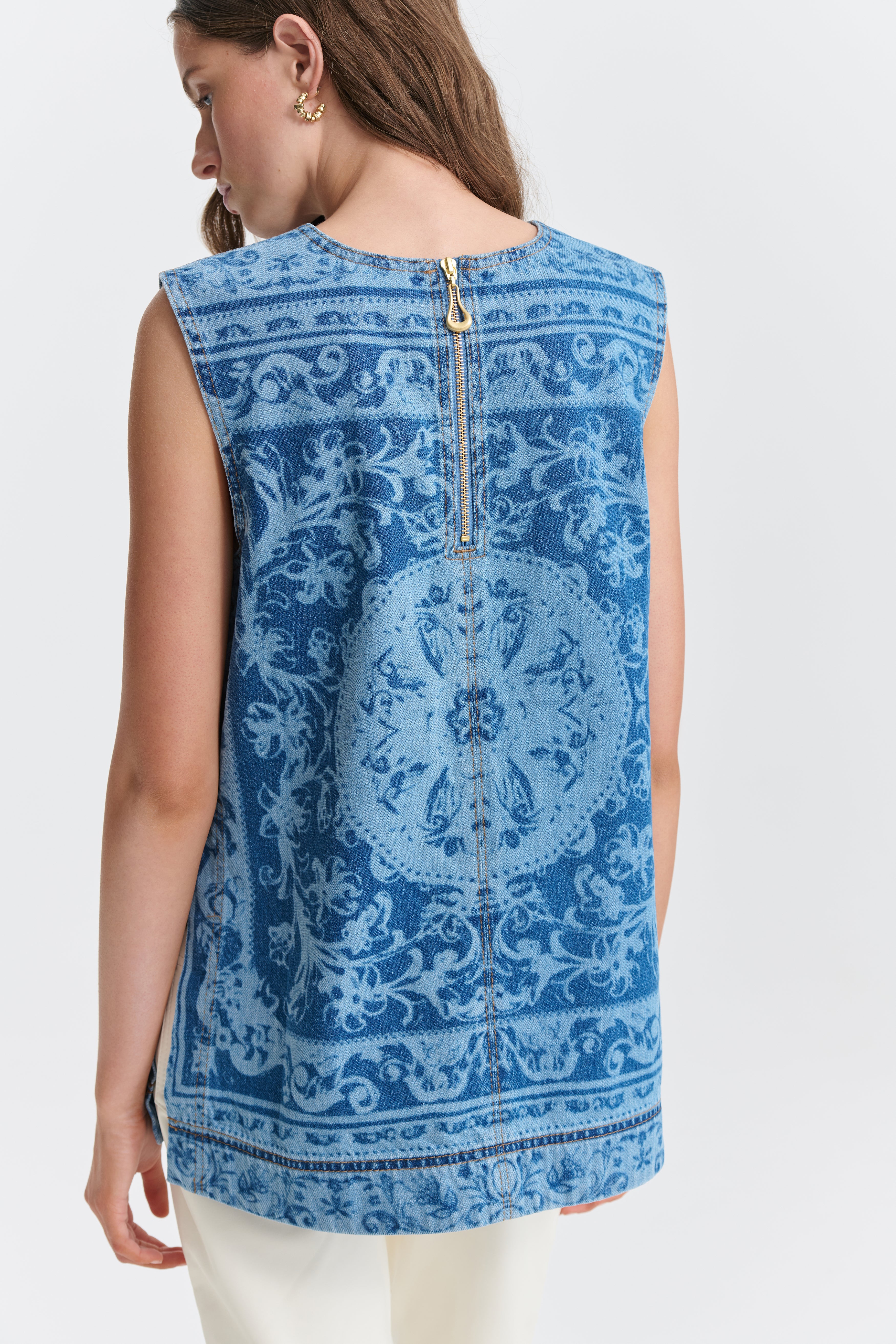 27RE1158_BLU-HEM-WH_7_1792711150