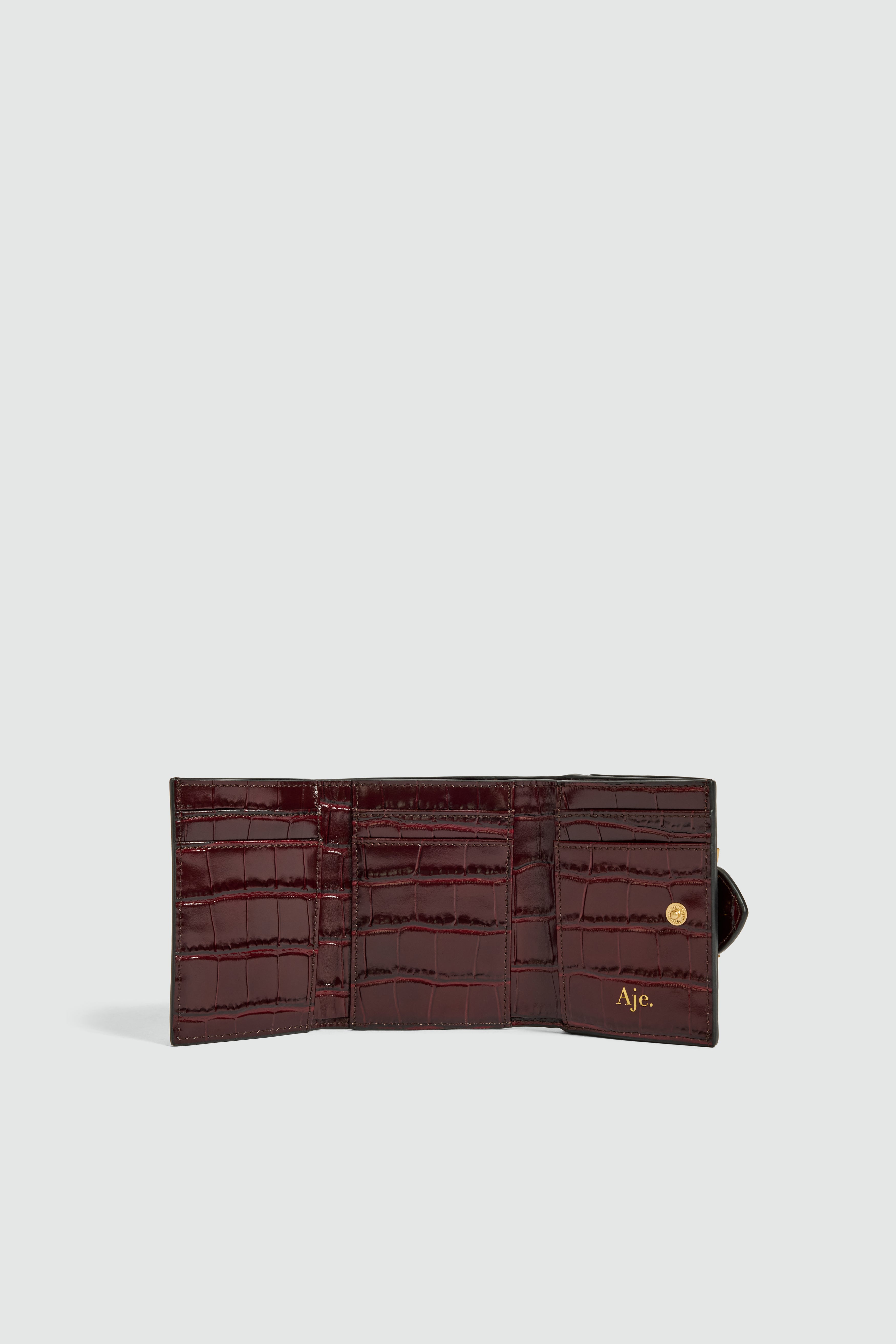27RE8094_MERLOT_2_1792041678