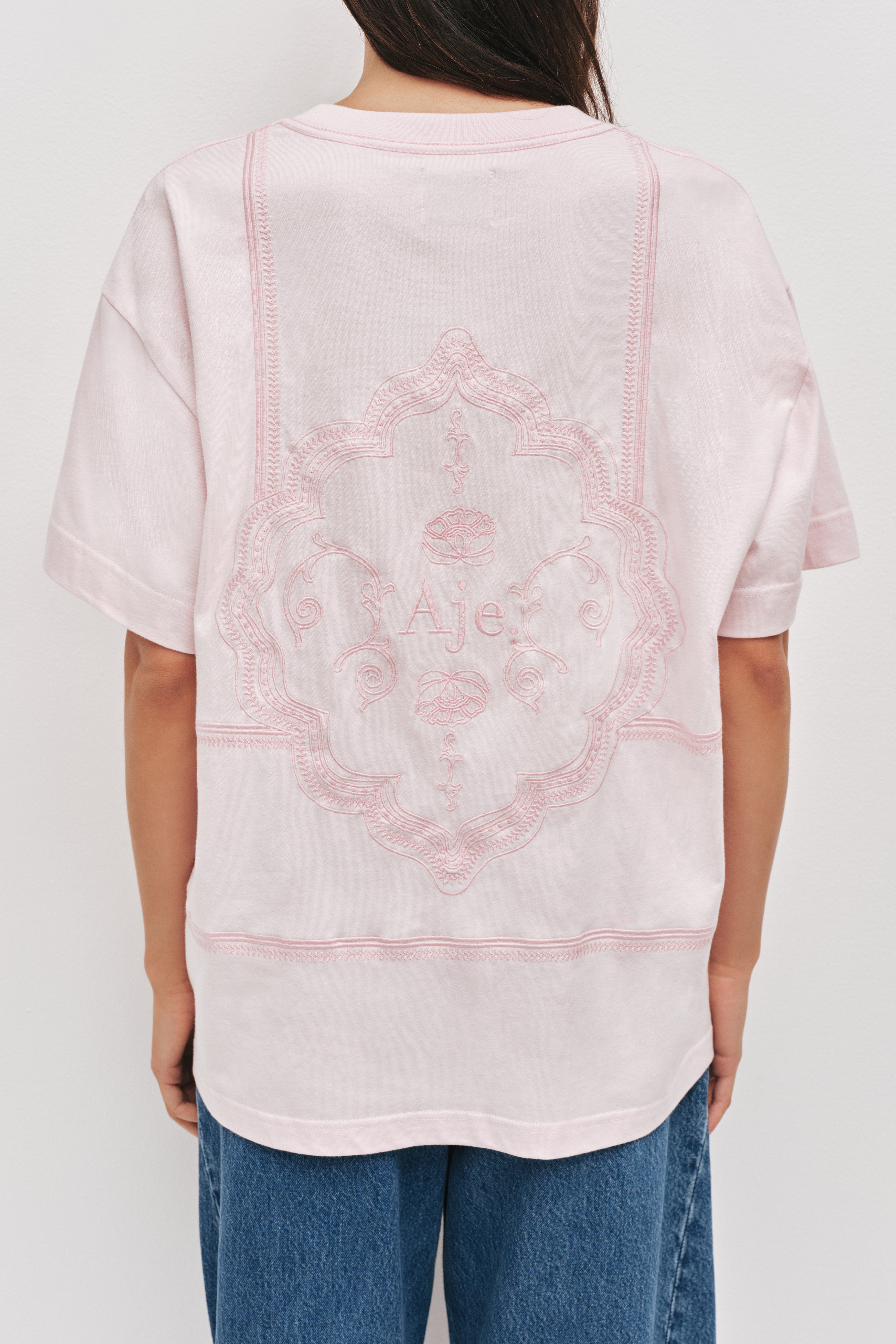 Lotus Tee