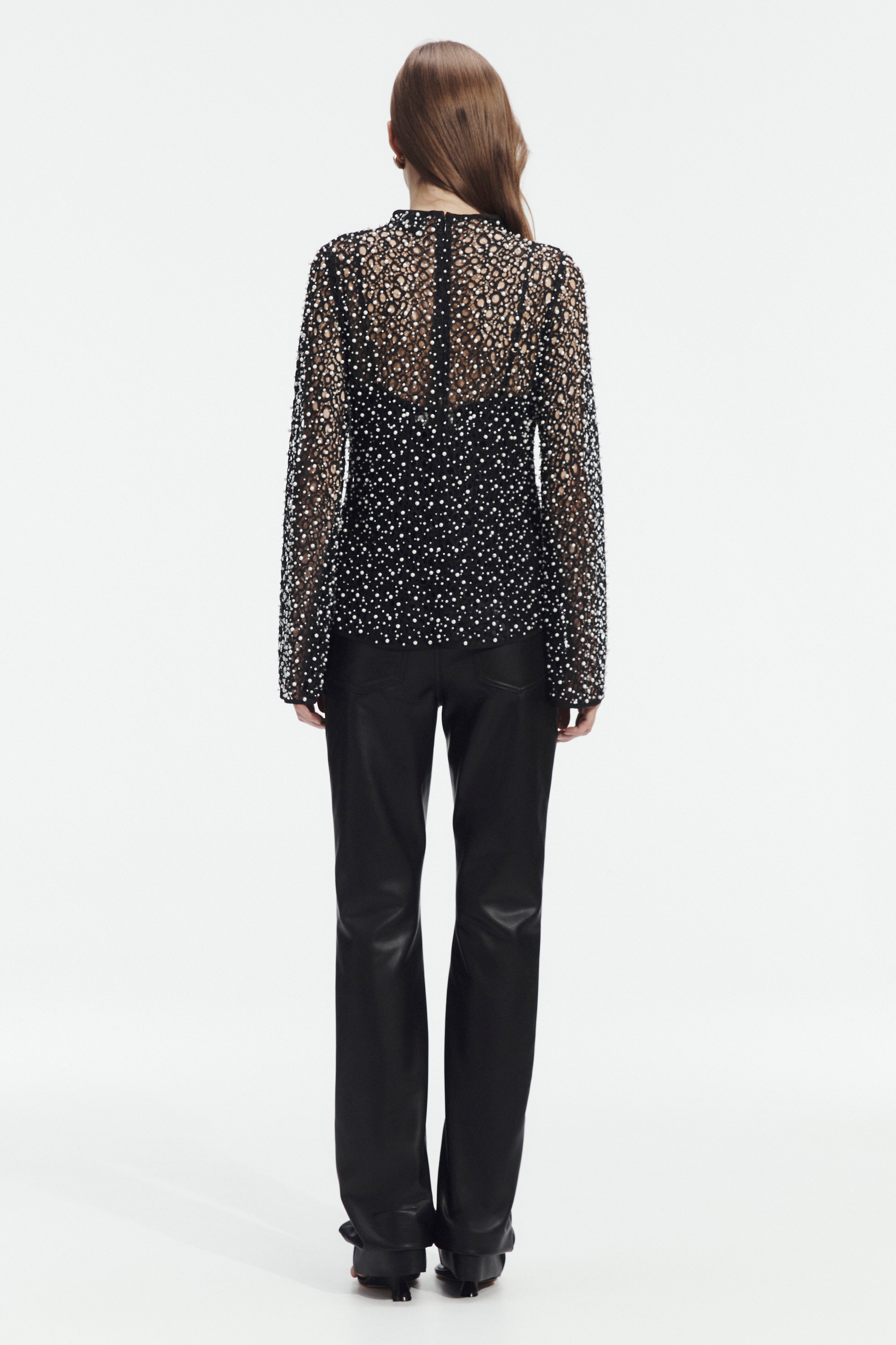 Regina Pearl Top