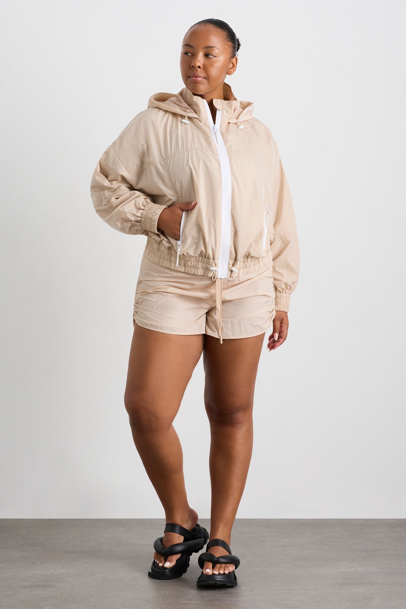 size: 16
