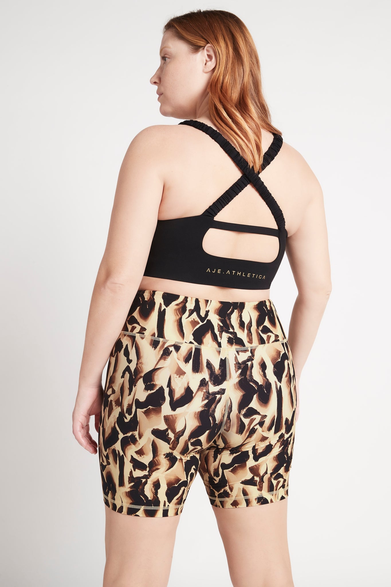 size: 16