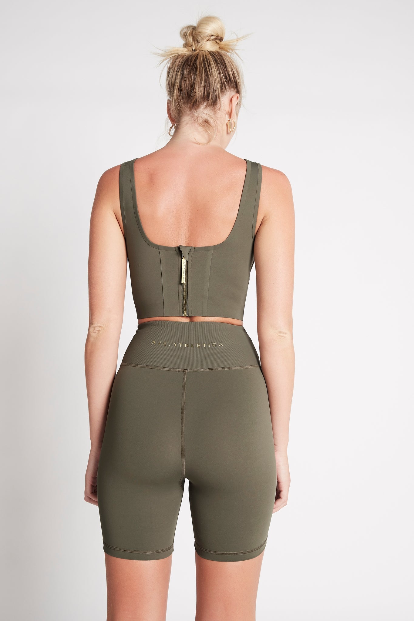 size: 8