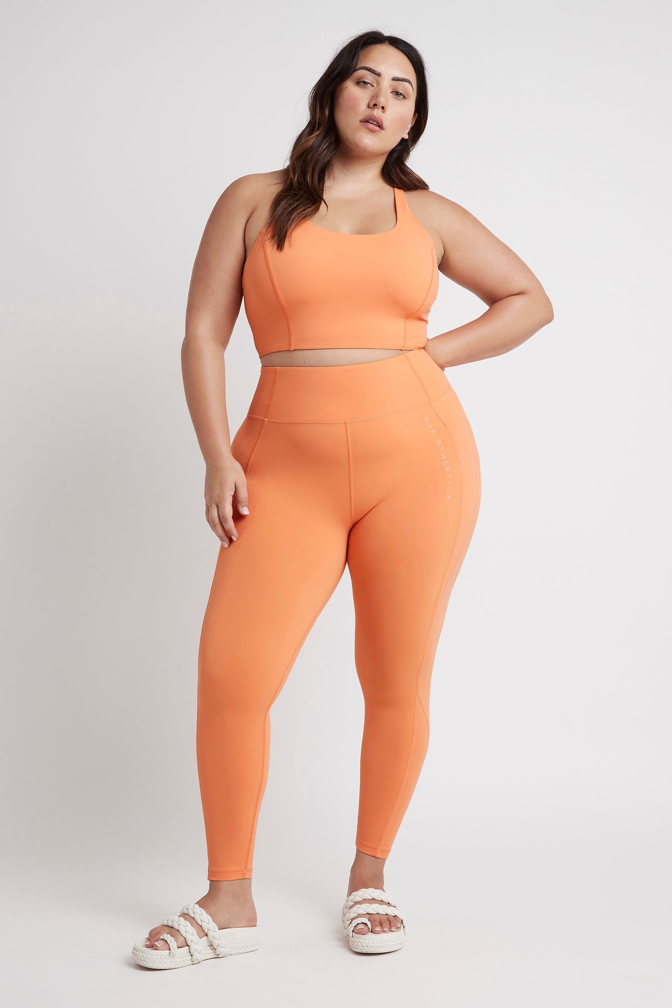 size: 16