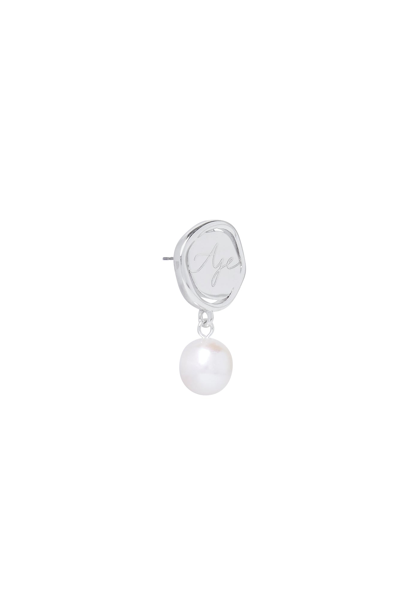Nova Pearl Drop Earring