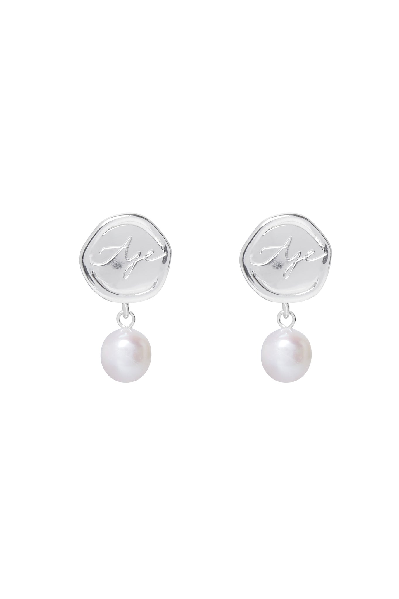 Nova Pearl Drop Earring