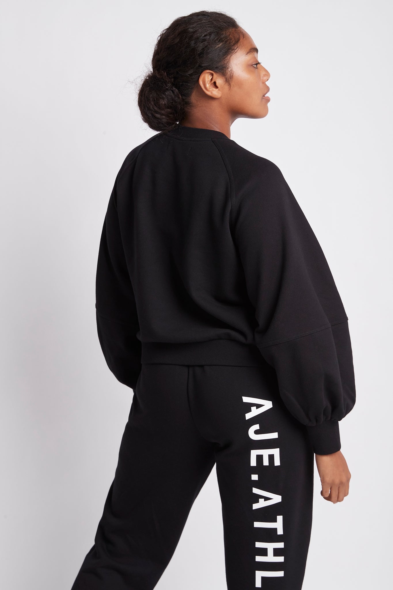 size: 12