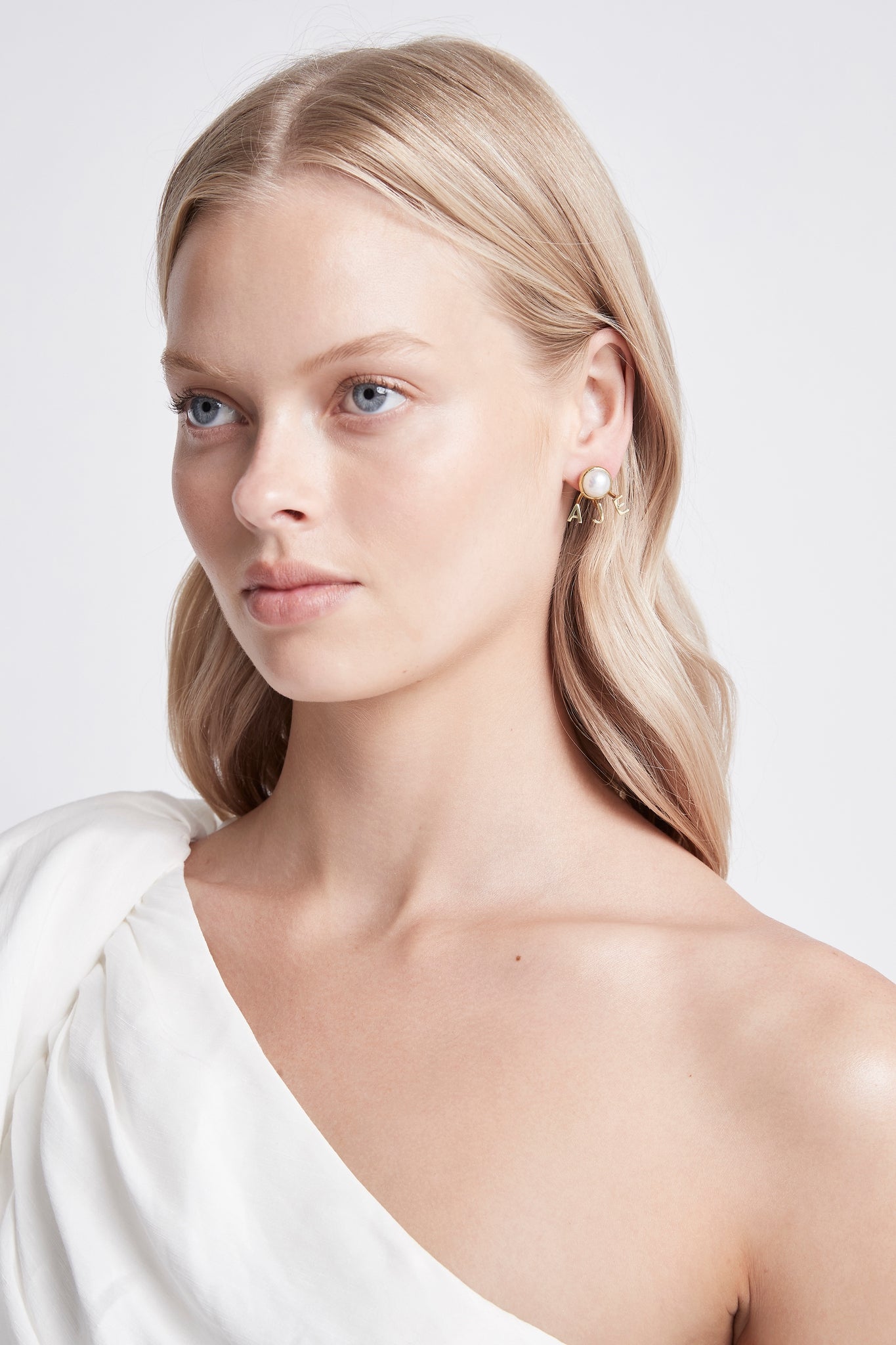 Aje Earlobe Pearl Studs