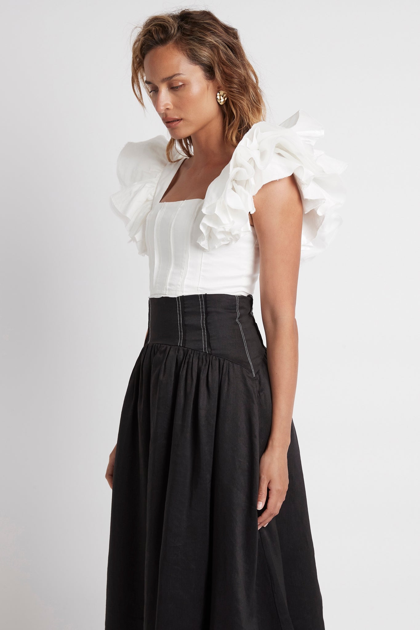Vanades Frill Crop Top